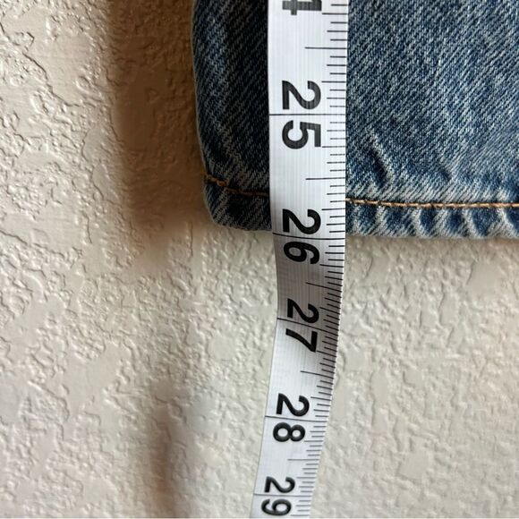 Rag & Bone Ryan Super High-Rise Jean - Norwalk
Relaxed Fit Mid Indigo Jean - Picture 8 of 15